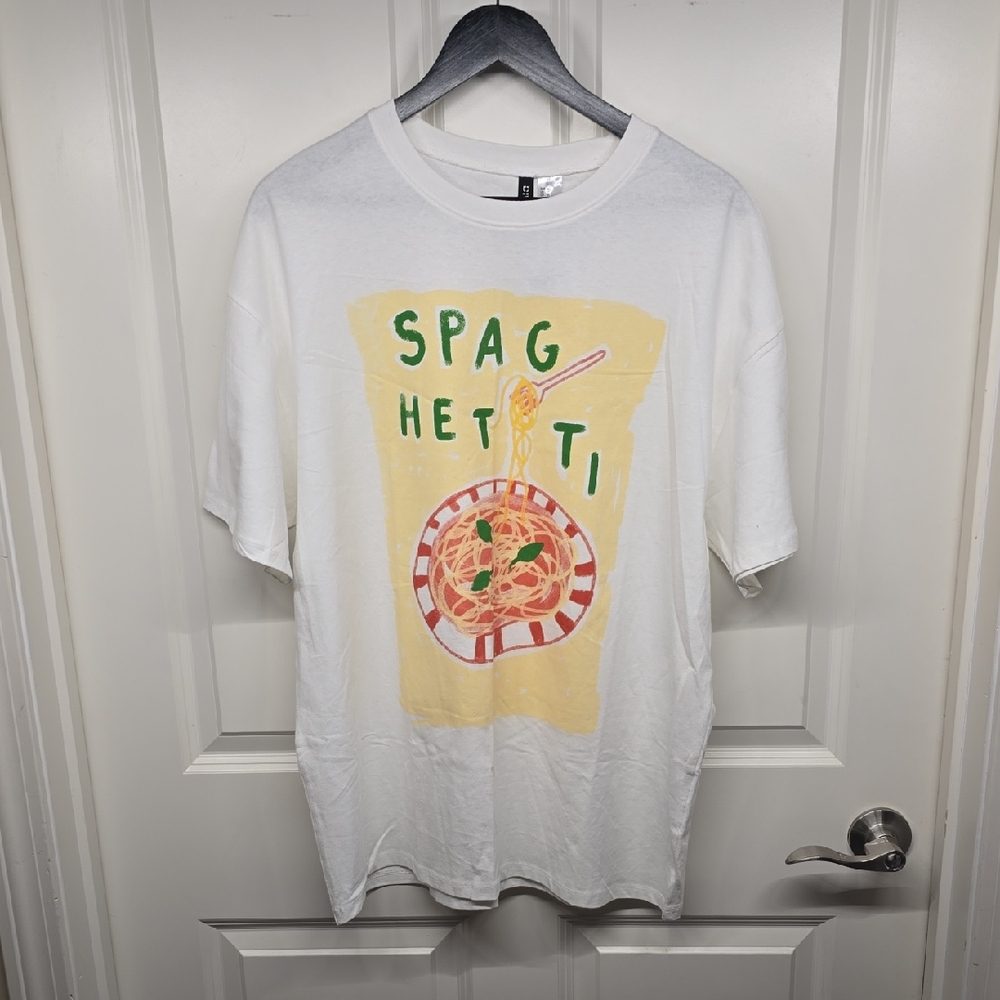 H&M Divided Spaghetti T-Shirt